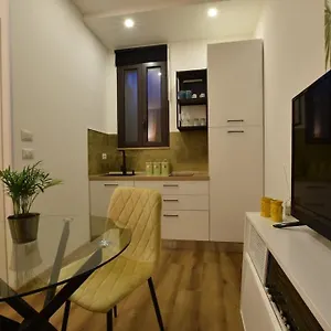  Apartment Xx Miglia Italy